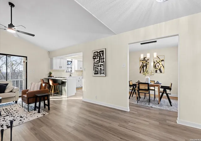 5th image of 300 Ridge Crest Dr, Seguin, TX 78155 | MLS# 2008147