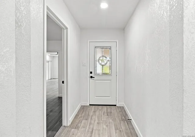 Photo 3 of Sale Pending at 6814 Sunlight Dr, Leon Valley, TX 78238 | MLS# 2008157 | Listing updated on 2026-09-08