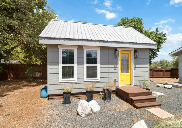 Photo 30 of Single family home for sale at 200 Sterling Browning Rd, Hollywood Park, TX 78232 | MLS# 2008160 | Listing updated on 2026-09-09