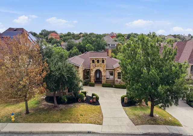 Photo 2 of Sale Pending at 89 Michelangelo, San Antonio, TX 78258 | MLS# 2008163 | Listing updated on 2026-09-08