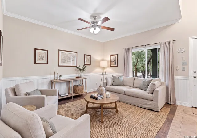 5th image of 549 Acacia Pkwy, Spring Branch, TX 78070 | MLS# 2008172