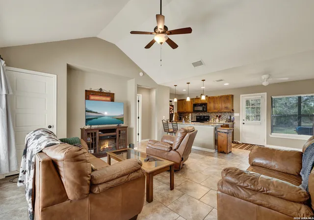 Photo 2 of Single family home for sale at 4142 Morningside Way, Canyon Lake, TX 78133 | MLS# 2008185 | Listing updated on 2026-10-22