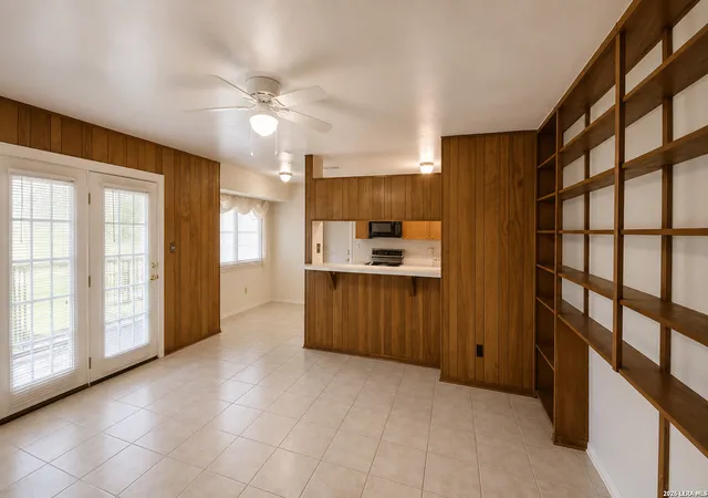 Photo 3 of Sale Pending at 4158 Hillswind St, San Antonio, TX 78217 | MLS# 2008196 | Listing updated on 2026-09-15