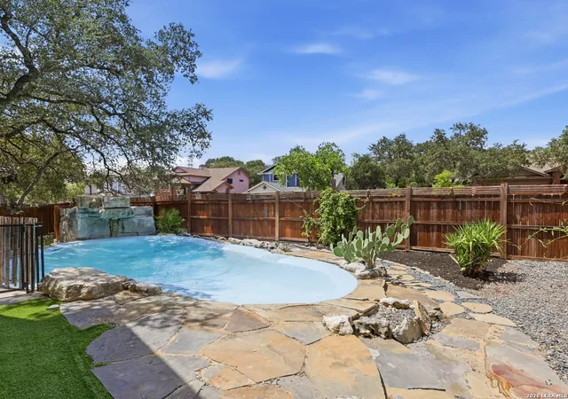 Photo 3 of Sale Pending at 8422 Oak Cross, San Antonio, TX 78251 | MLS# 2008210 | Listing updated on 2026-09-08