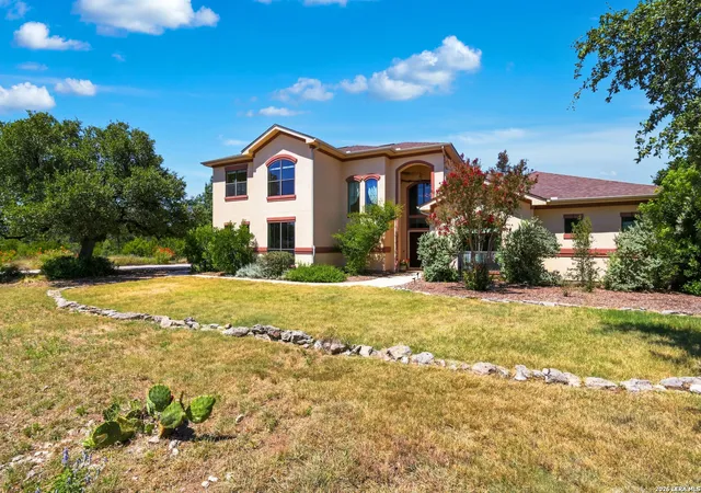 2nd image of 1017 Star Ridge, Spring Branch, TX 78070 | MLS# 2008218