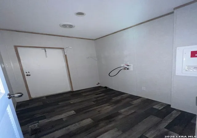 Photo 4 of Single family home for sale at 116 Sandy Ridge Dr, Poteet, TX 78065 | MLS# 2008275 | Listing updated on 2026-08-24