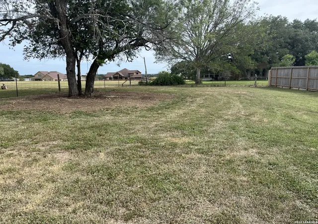 2nd image of 1725 Sudberg, Seguin, TX 78155 | MLS# 2008283