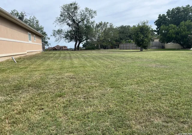 5th image of 1725 Sudberg, Seguin, TX 78155 | MLS# 2008283