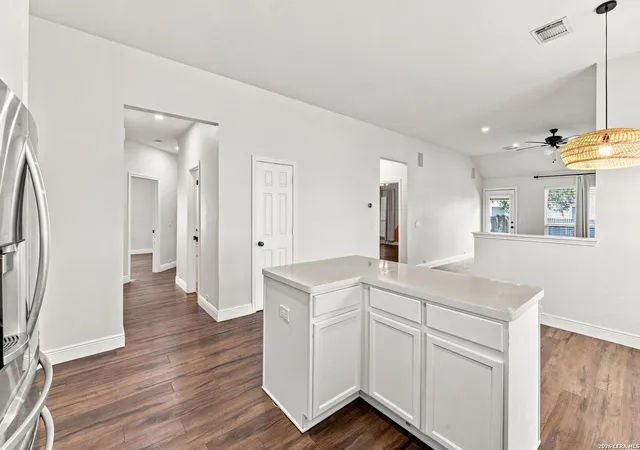 3rd image of 4717 Windy Rdg, Schertz, TX 78154 | MLS# 2008296