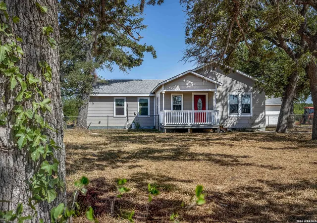 Photo 3 of Single family home for sale at 2974 Fm 467, Seguin, TX 78155 | MLS# 2008300 | Listing updated on 2026-08-24