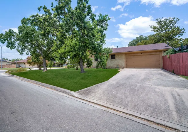 4th image of 5902 Northgap St, Windcrest, TX 78239 | MLS# 2008301
