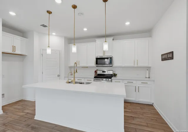 4th image of 12217 Icon Rdg, San Antonio, TX 78253 | MLS# 2008311