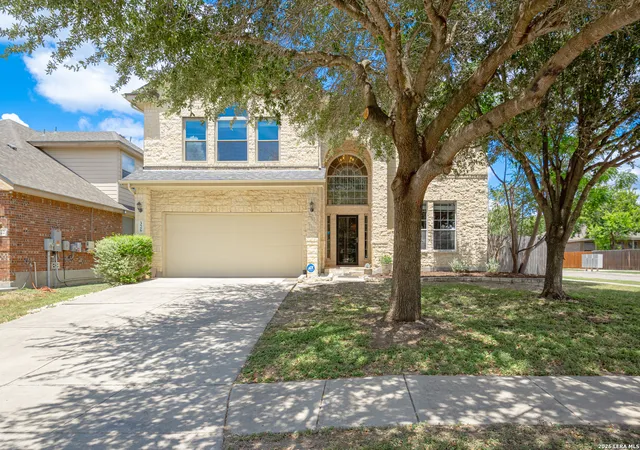 2nd image of 326 Loch Lomond Dr, Cibolo, TX 78108 | MLS# 2008317
