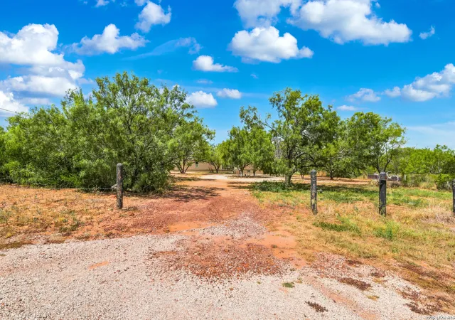 3rd image of 138 County Road 2666, Devine, TX 78016 | MLS# 2008339