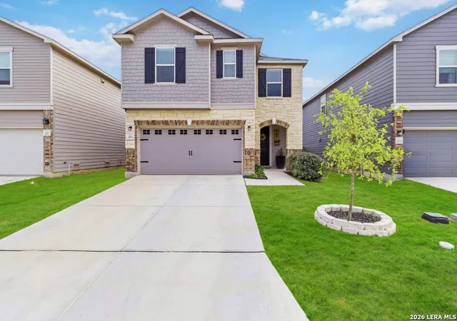 1st image of 261 Deer Crest Dr, New Braunfels, TX 78130 | MLS# 2008357