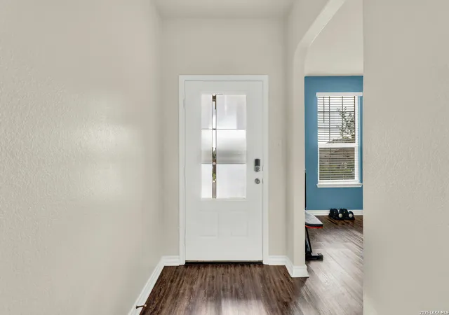 Photo 4 of Single family home for sale at 6437 N Hoffman Plain, San Antonio, TX 78252 | MLS# 2008379 | Listing updated on 2026-09-16