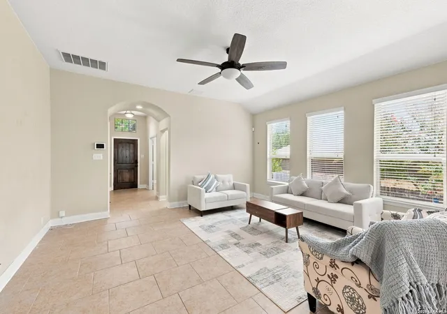 3rd image of 2017 Dove Crossing, New Braunfels, TX 78130 | MLS# 2008399