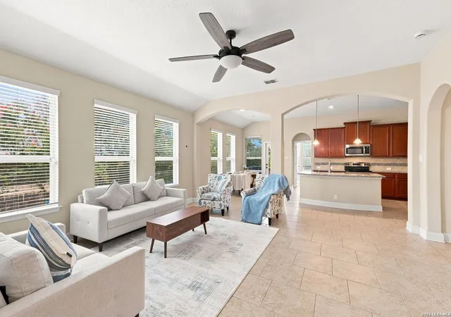 5th image of 2017 Dove Crossing, New Braunfels, TX 78130 | MLS# 2008399