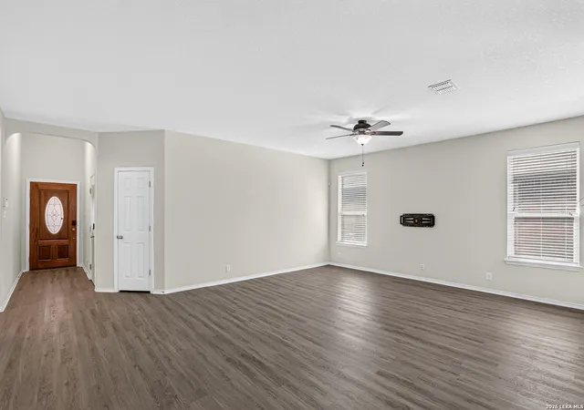 Photo 4 of Single family home for sale at 13521 Ashmont Ter, Live Oak, TX 78233 | MLS# 2008410 | Listing updated on 2026-09-23