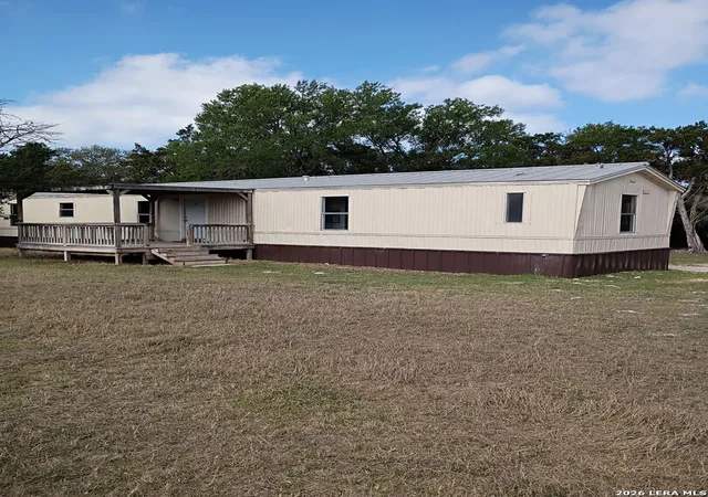 2nd image of 865 Qappuella Dr, Canyon Lake, TX 78133 | MLS# 2008420