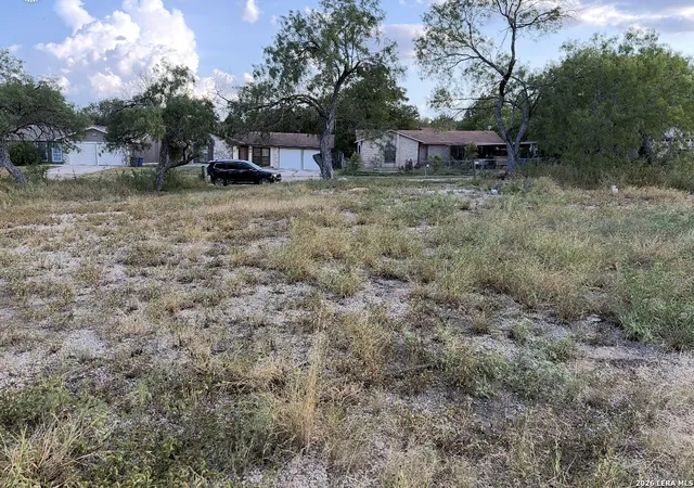3rd image of 5927 Mariner St, San Antonio, TX 78242 | MLS# 2008424