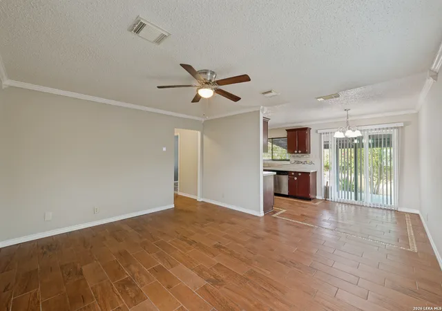 Photo 4 of Sale Pending at 5911 Hidden Iron Cir, San Antonio, TX 78250 | MLS# 2008451 | Listing updated on 2026-09-08