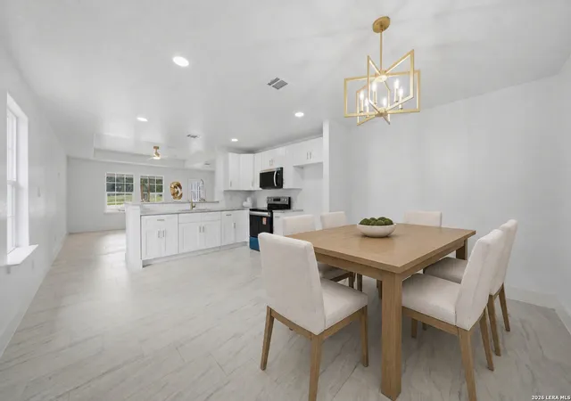 2nd image of 1096 Deer Valley Pass, Spring Branch, TX 78070 | MLS# 2008497