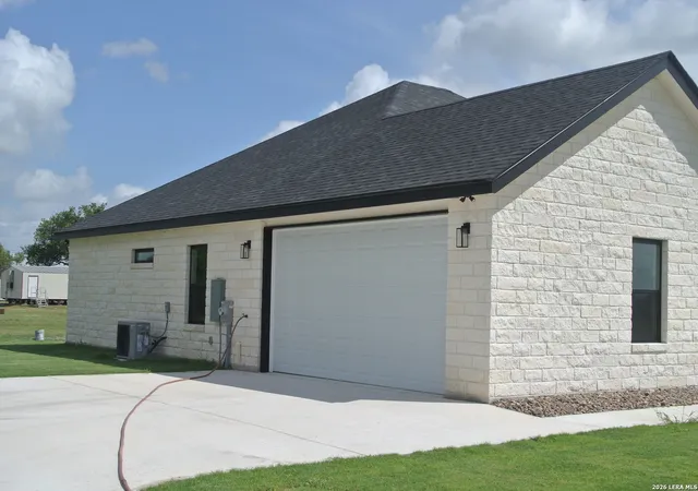 2nd image of 112 Rustic Woods, Marion, TX 78124 | MLS# 2008498
