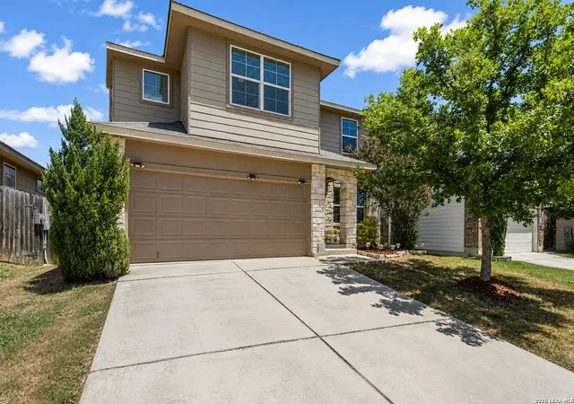 Photo 3 of Sale Pending at 8030 Halo Cir, San Antonio, TX 78252 | MLS# 2008499 | Listing updated on 2026-09-15