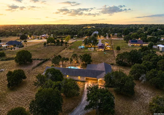 3rd image of 446 Quail Hollow Dr, Adkins, TX 78101 | MLS# 2008582