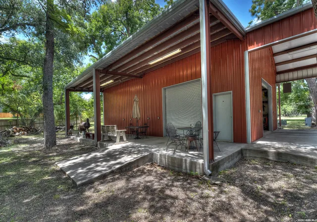 Photo 3 of Single family home for sale at 114 Trickling Creek Rd, Leakey, TX 78873 | MLS# 2008583 | Listing updated on 2026-09-08