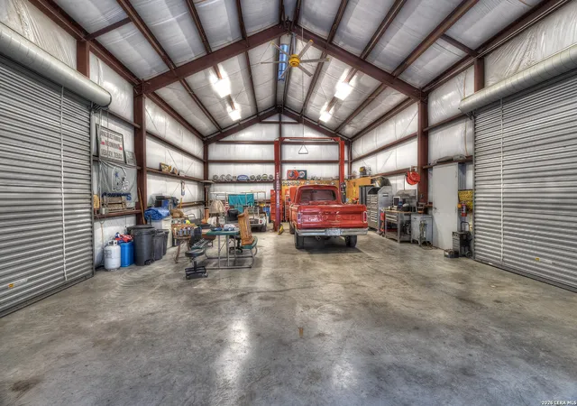 Photo 4 of Single family home for sale at 114 Trickling Creek Rd, Leakey, TX 78873 | MLS# 2008583 | Listing updated on 2026-09-08