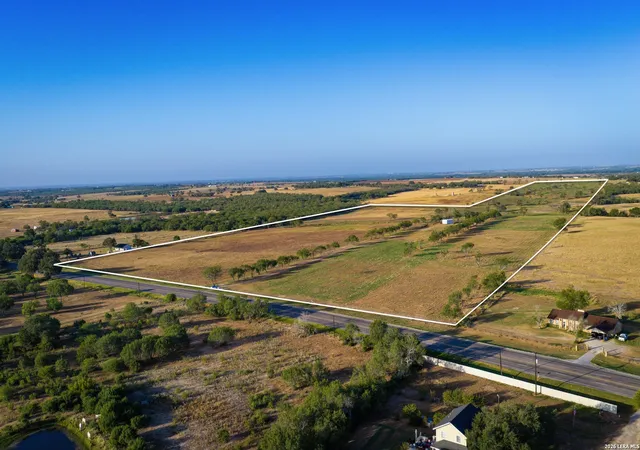 Photo 2 of Land for sale at 7110 Us Hwy 181, Poth, TX 78147 | MLS# 2008604 | Listing updated on 2026-09-18