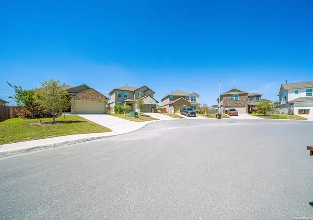2nd image of 106 Sage Sparrow, San Antonio, TX 78253 | MLS# 2008606