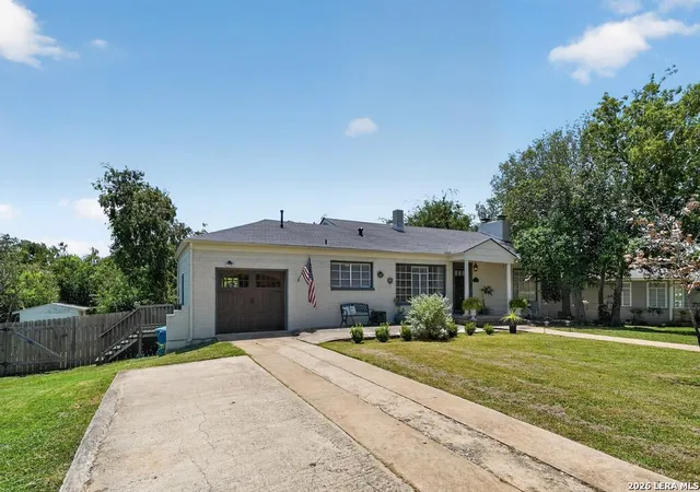Photo 1 of Single family home for sale at 713 Bluebell Rd, Kerrville, TX 78028 | MLS# 2008616 | Listing updated on 2026-08-24