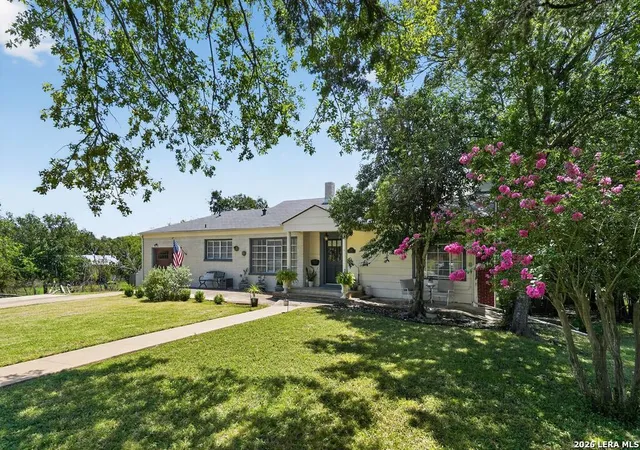 Photo 3 of Single family home for sale at 713 Bluebell Rd, Kerrville, TX 78028 | MLS# 2008616 | Listing updated on 2026-08-24