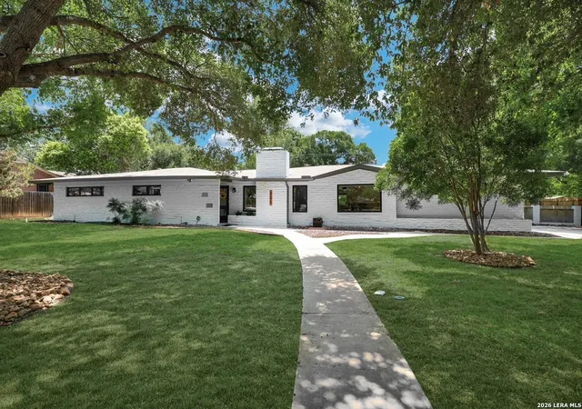 Photo 3 of Single family home for sale at 204 Gardenview, Castle Hills, TX 78213 | MLS# 2008620 | Listing updated on 2026-09-10