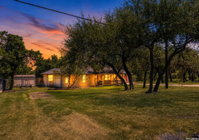 Photo 2 of Single family home for sale at 2071 Candlelight Dr, Canyon Lake, TX 78133 | MLS# 2008628 | Listing updated on 2026-08-25