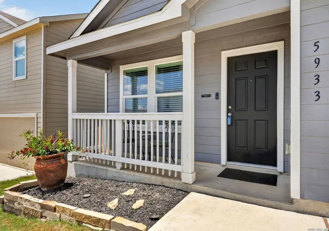 3rd image of 5933 Companion Loop, Bulverde, TX 78163 | MLS# 2008634