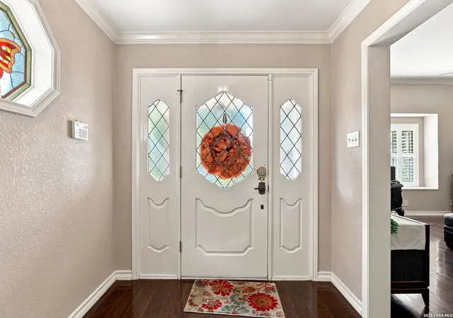 Photo 3 of Single family home for sale at 100 Elizabeth Ann Ct, Castle Hills, TX 78213 | MLS# 2008652 | Listing updated on 2026-09-08