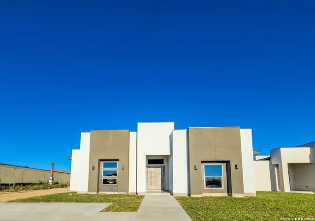 Photo 1 of Single family home for sale at 1022 Colon Lane, Eagle Pass, TX 78852 | MLS# 2008665 | Listing updated on 2026-08-25