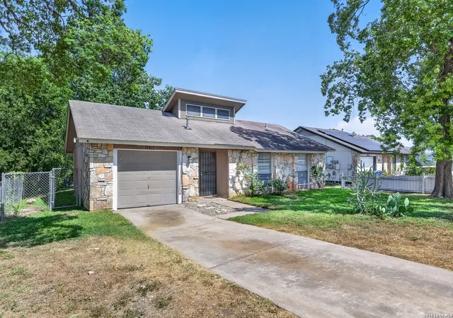 Photo 2 of Single family home for sale at 5411 Encanta St, San Antonio, TX 78233 | MLS# 2008676 | Listing updated on 2026-09-08