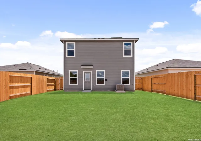 Photo 2 of Sale Pending at 11506 Woodpecker Dr, San Antonio, TX 78223 | MLS# 2008683 | Listing updated on 2026-09-10