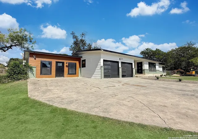 Photo 3 of Single family home for sale at 519 Jackson Keller Rd, San Antonio, TX 78216 | MLS# 2008696 | Listing updated on 2026-08-25
