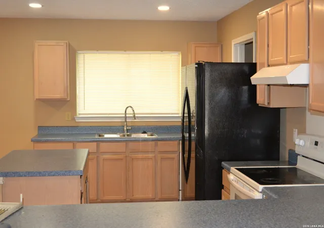 Photo 4 of Sale Pending at 10314 Western Sun, San Antonio, TX 78240 | MLS# 2008697 | Listing updated on 2026-08-15