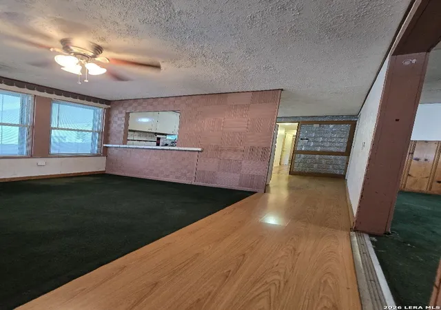 3rd image of 2010 W Hermosa Dr, San Antonio, TX 78201 | MLS# 2008727