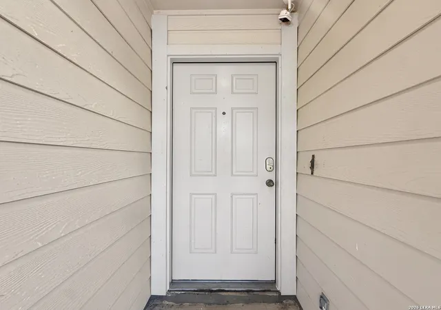 Photo 3 of Single family home for sale at 15911 Manes Grove, San Antonio, TX 78247 | MLS# 2008730 | Listing updated on 2026-09-18
