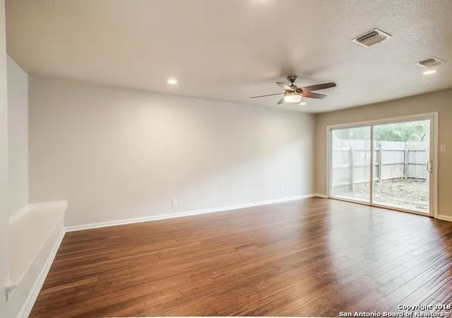 4th image of 100 Lorenz Rd #MULTIPLE, San Antonio, TX 78209 | MLS# 2008758