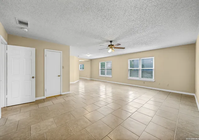Photo 2 of Single family home for sale at 8015 Chestnut Gate Dr, Converse, TX 78109 | MLS# 2008764 | Listing updated on 2026-10-29