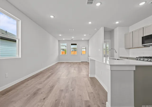 4th image of 5515 Franklin Hills, Von Ormy, TX 78073 | MLS# 2008778